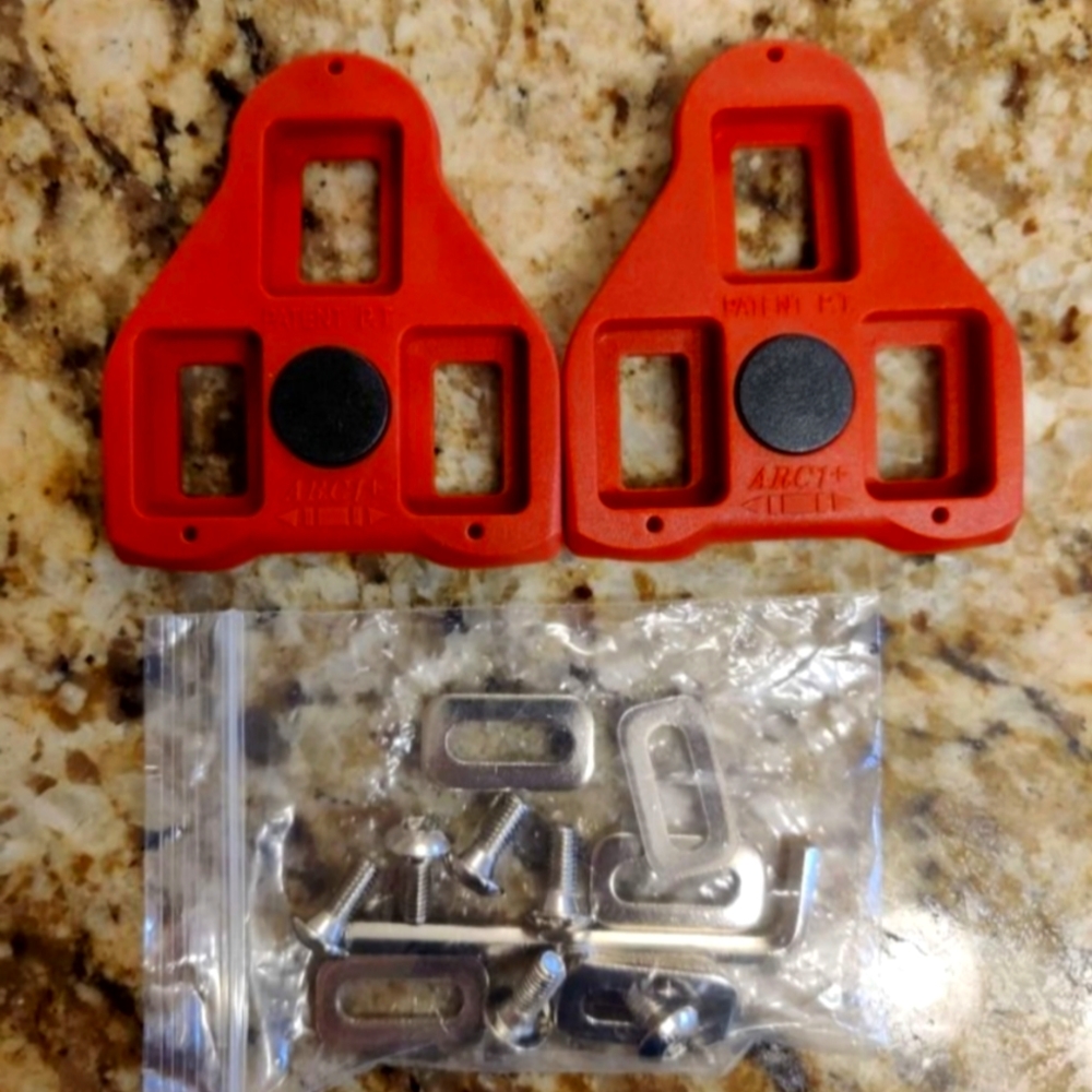 Brand New ARC1+ Look Delta Cycling Cleats Peloton Compatible